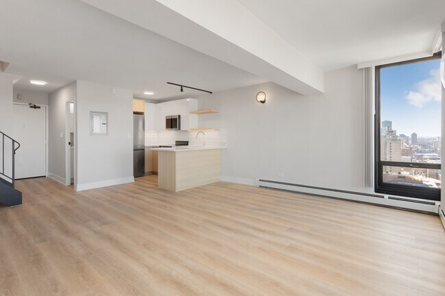 Photo - 6166 N Sheridan Rd Unidad 2L