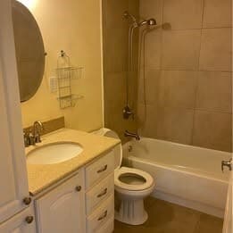 Photo - 6406 Schiller St