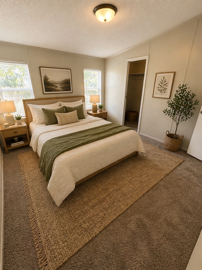 Photo - 1905 S Eaton Ave