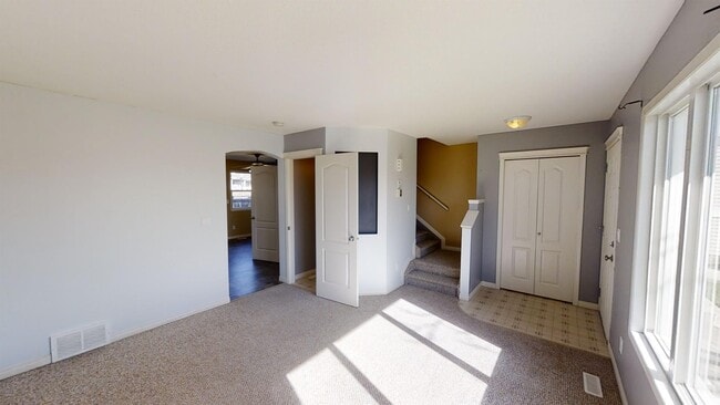 Photo - 9612-990A 90a St