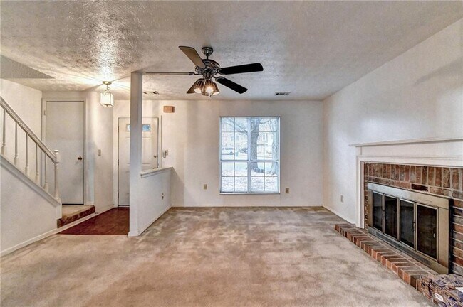 Photo - 3241 Shadow Walk Ln