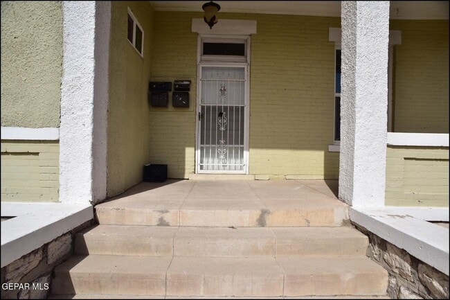 Photo - 1925 Arizona Ave