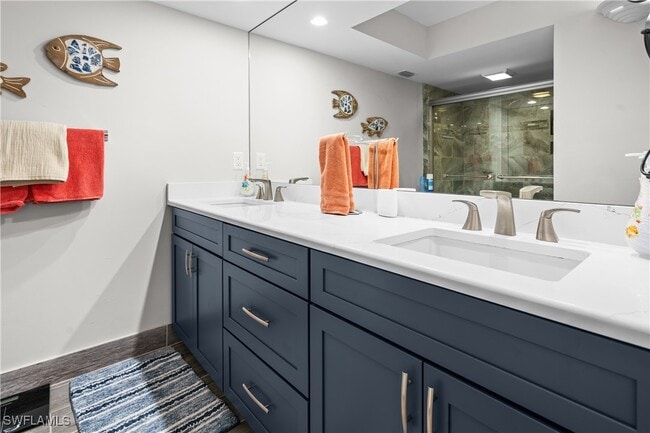 Building Photo - 25901 Hickory Blvd Unit 107