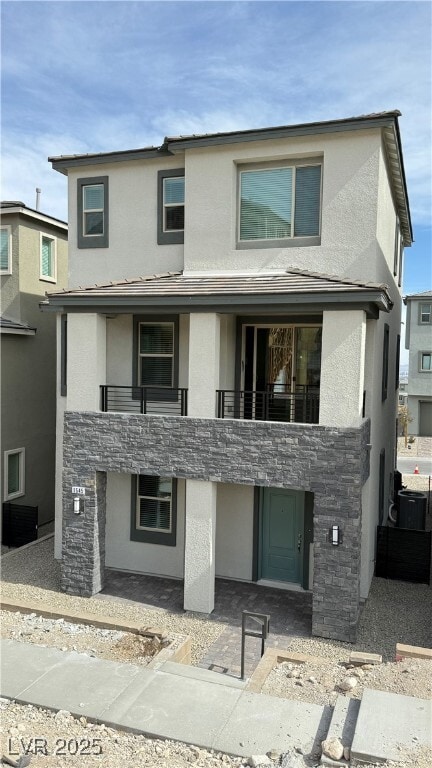 Photo - 1545 Bat Hawk St