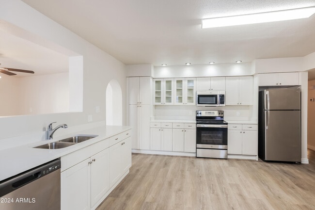 Photo - 2708 W Acoma Dr