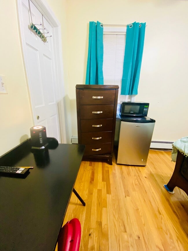 Photo - 20 Vineyard Ave