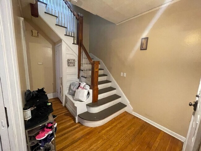 1 Manning Blvd Unidad 1 Manning Left