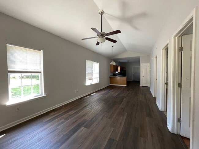 Photo - Cute 3 Bedroom, 2 Bath near Historic Downtown Wilmington - WHA Approved