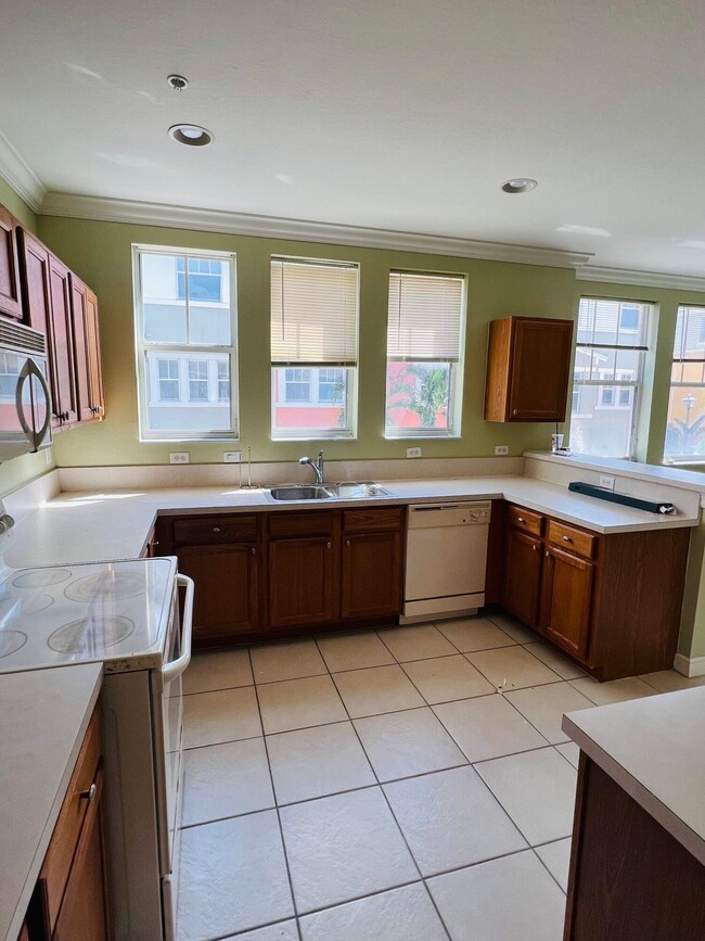 Photo - 441 Amador Ln