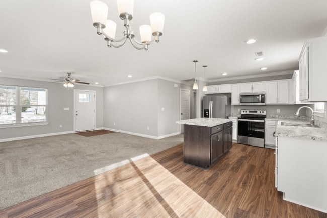 Photo - 123 Winthrop Ave