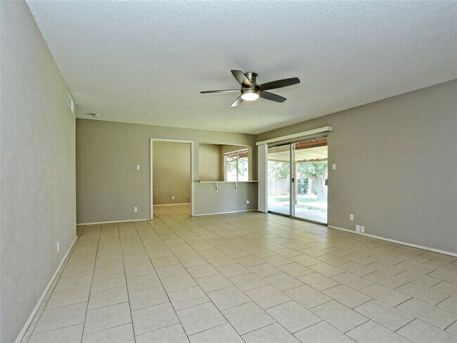 Photo - 10514 Cooper Hill Dr