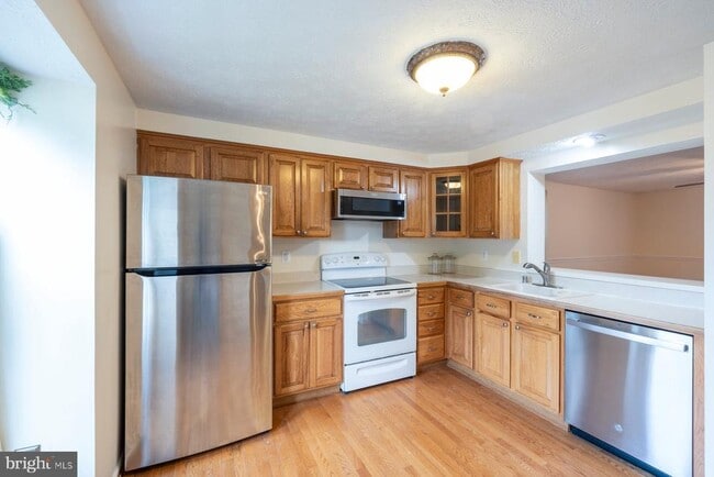 Photo - 7510 Summer Blossom Ln
