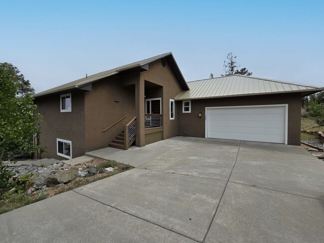 Photo - Beautiful Quemazon Home (5085 Alegria)