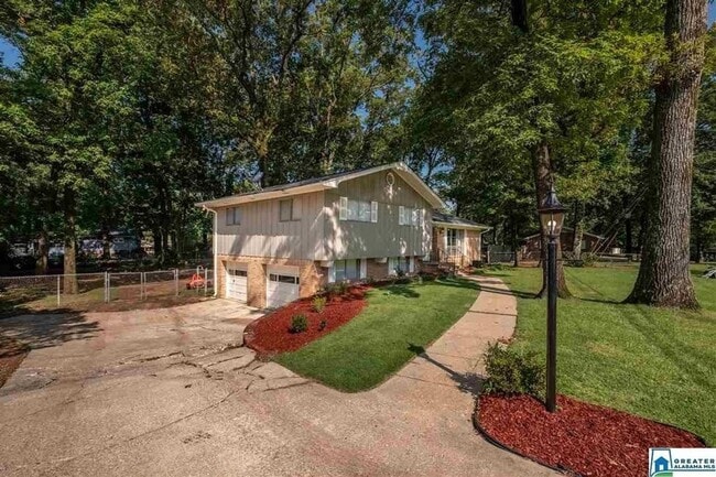 Photo - Coming Soon For Rent in Fultondale!