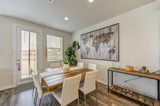 Photo - 4210 Peaceful Pines Ln