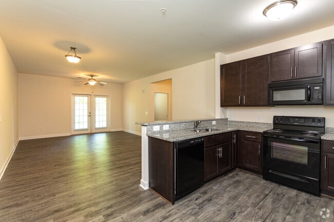 1BD, 1BA Kitchen Photo