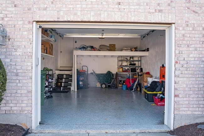 Photo - 194 Linwood Ave