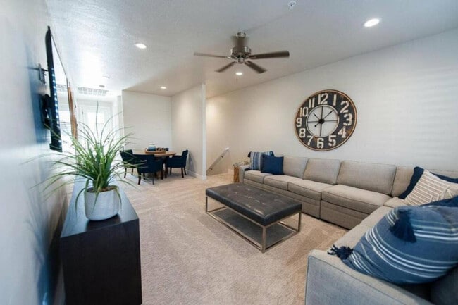 Building Photo - 2249 N Coral Canyon Blvd Unit SI ID1516052P