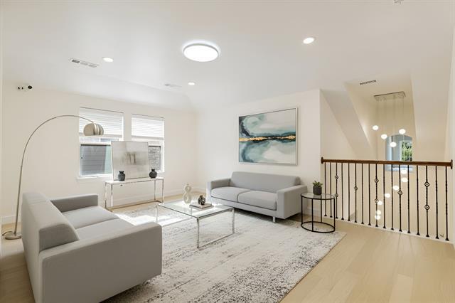 Photo - 411 Overton Ave