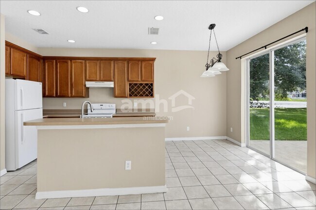 14923 Pellicer Dr