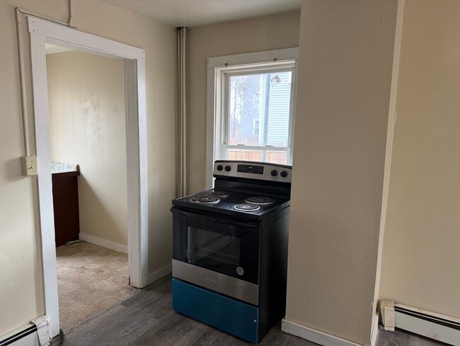 Photo - 13 Moores Ct Unit 1