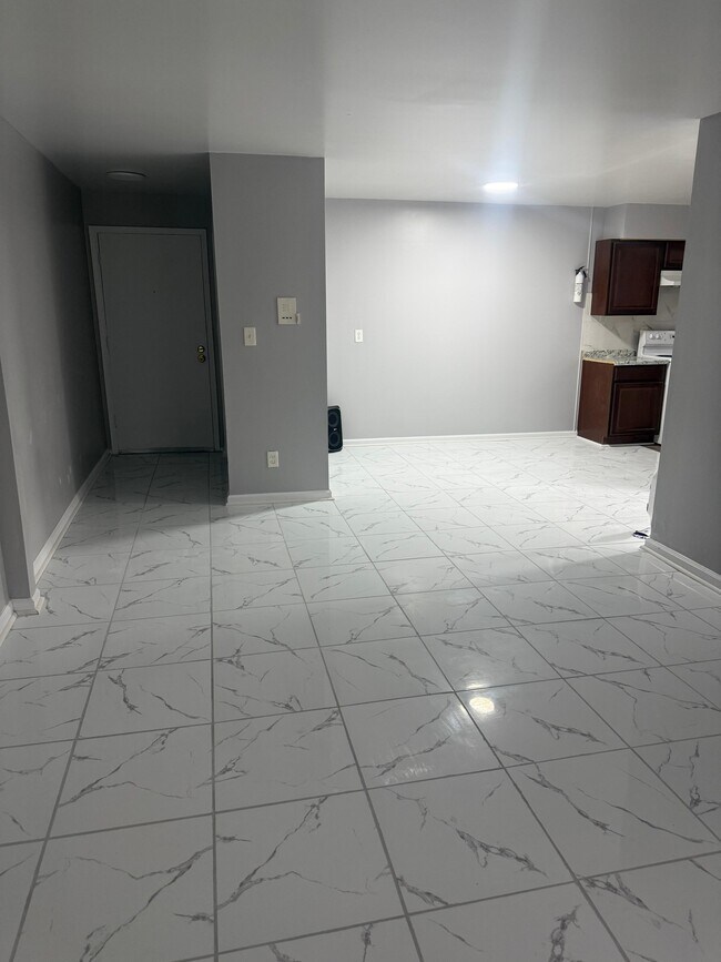 Dolson Arms Apartments