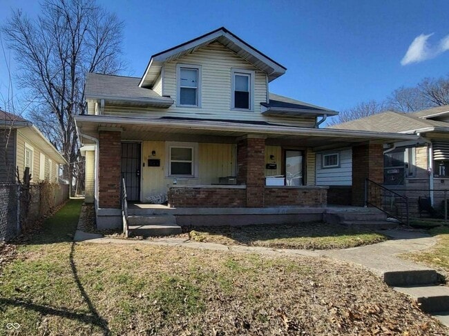 Photo - 802 N Bradley Ave