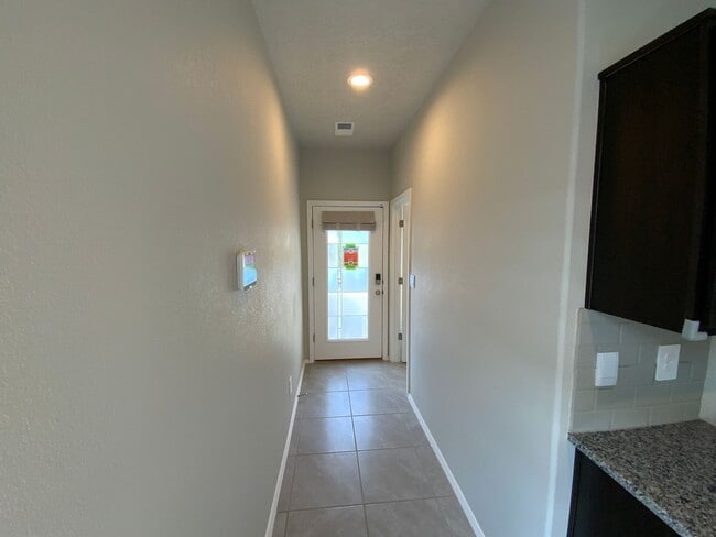Photo - 3 Bedroom Single Story Home Available Near...
