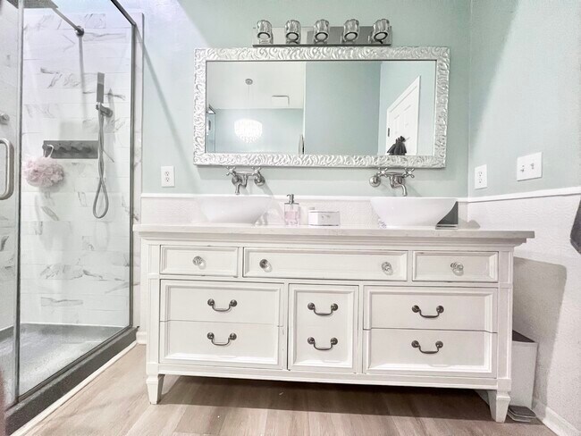 Photo - 465 Pinellas Bayway S