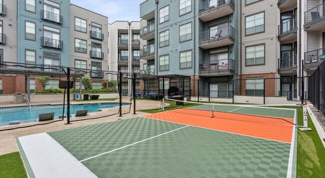 Photo - 2901 Indiana St Unidad ID1285549P