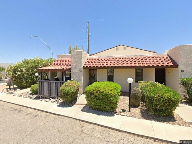 Building Photo - 9420 E Speedway Blvd Rental
