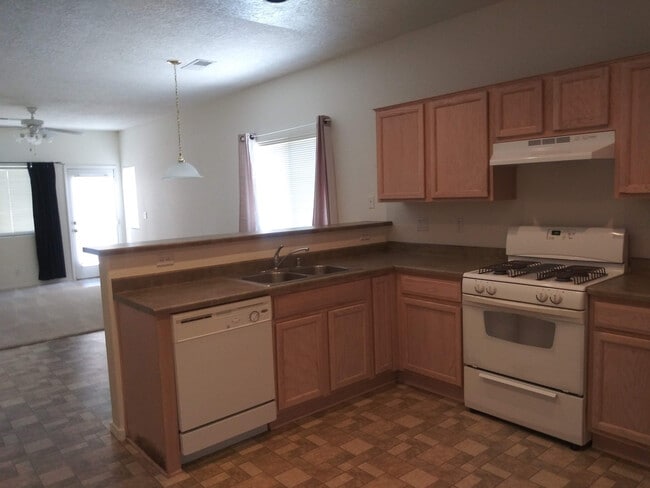 Photo - 3 Bdrm 2 BA  1,615 SqFt