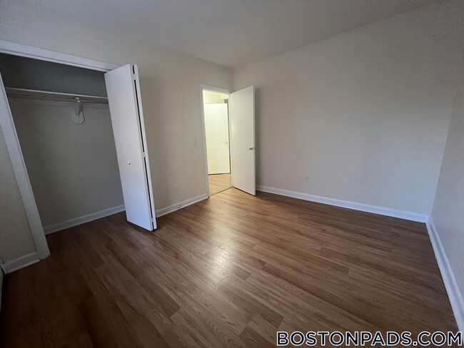 Photo - 75 Gardner St Unidad 8B