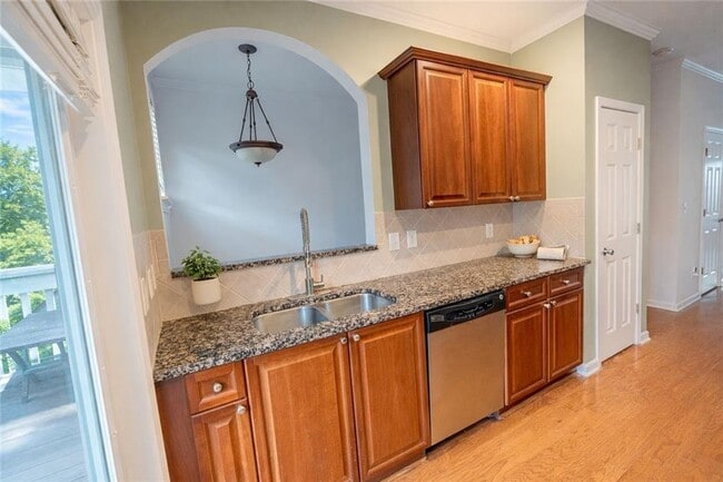 Photo - 2043 Liberty Ct NW