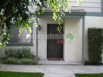Photo - 1031 S Palmetto Ave Townhome
