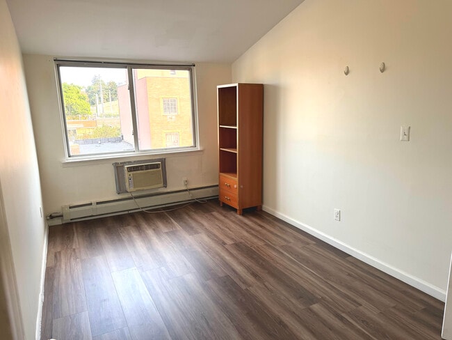 85-46 67th Ave Unit Beaubourg