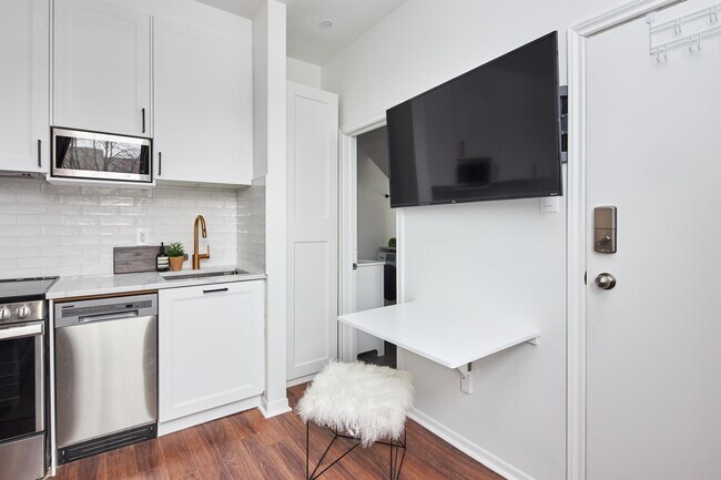 Photo - 331 Catherine St