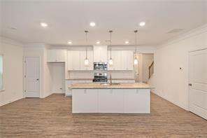 124 Bryon Ln