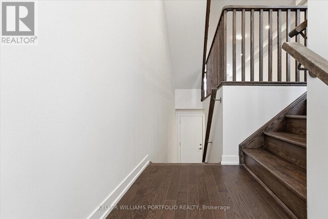372 Lawrence Hts Wy