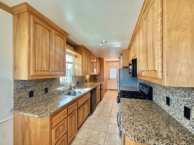 Photo - Meticulously Upgraded Single Family Home Point Loma Home Minutes From Liberty Station, Sunset Cli...