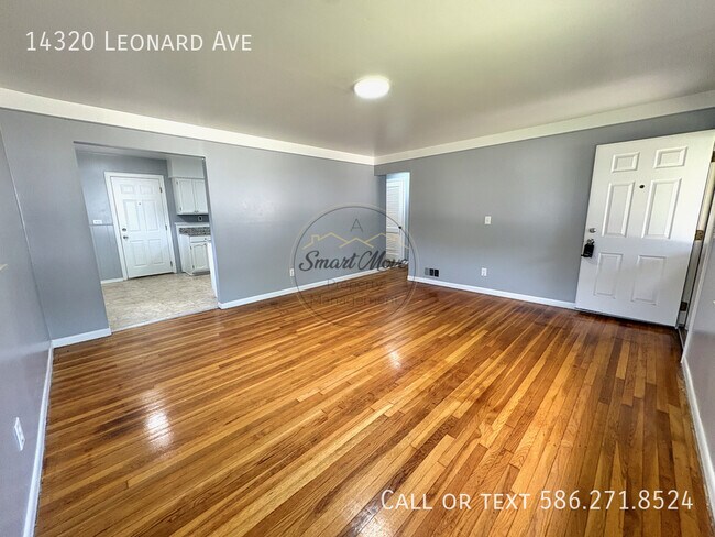 Photo - 14320 Leonard Ave