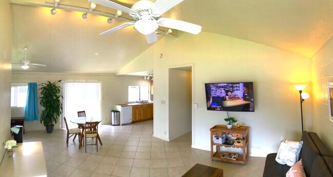 Photo - 610 Kuaaina Way Unit front duplex