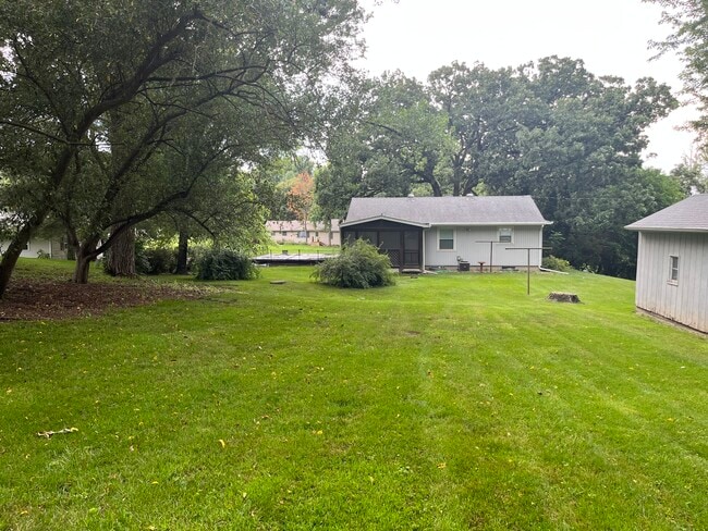 Photo - 8649 Terry Rd