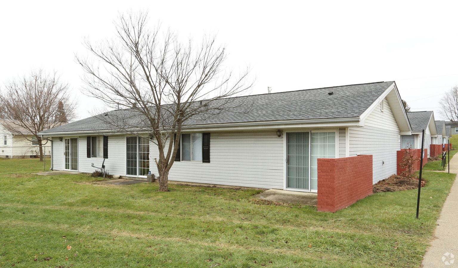 Jefferson Place Apartments Utica, OH