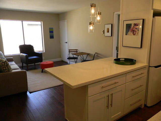 Photo - 225 W 6th St Unidad 506