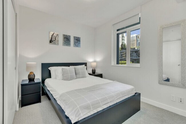 Photo - 1372 Seymour St Unit SI ID1051764P