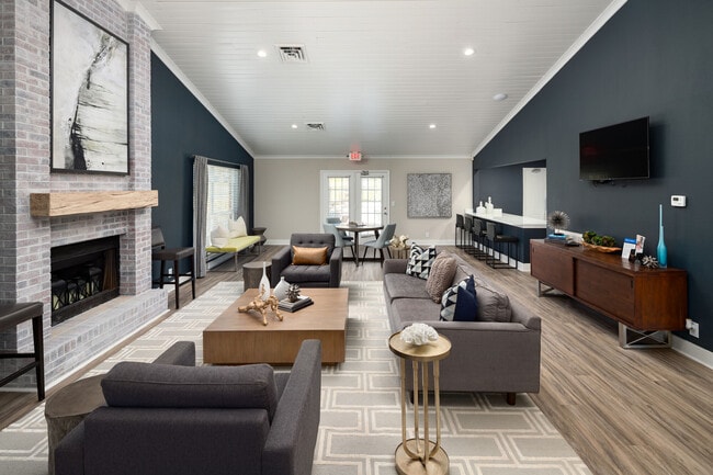 Williamsburg apartments — community photo