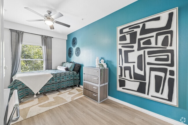 2BR w/Loft, 3BA - 1605SF - Primary Bedroom