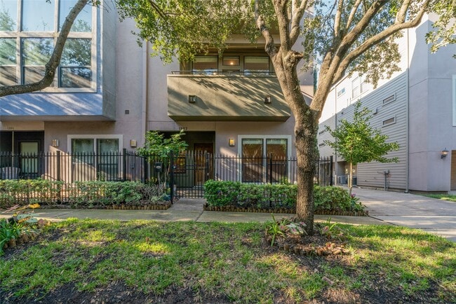 Building Photo - 1802 Rosalie St Rental