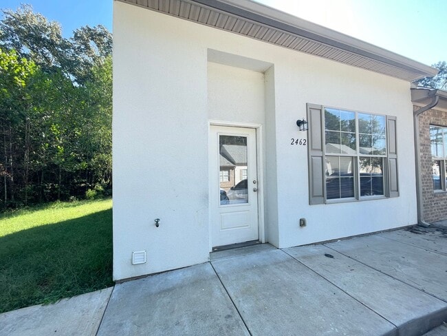 Photo - Hidden Oaks Apartments Unit 2462 W. Barnett Springs Ave